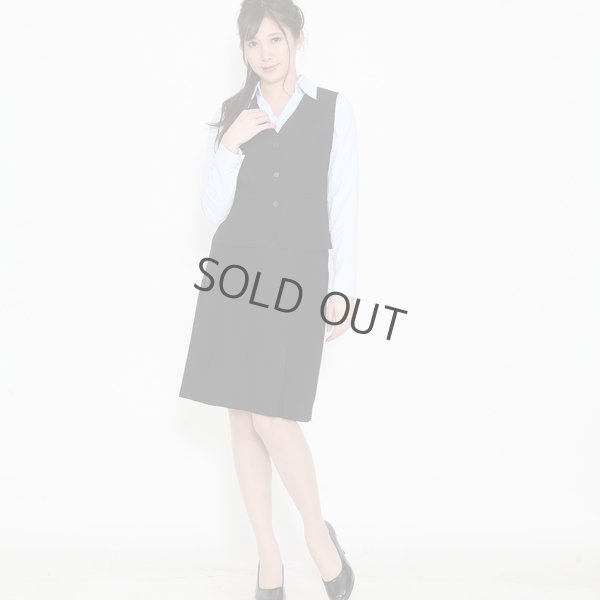 画像4: 長袖ブラウス ライトブルー 1番上のボタンがない スキッパーデザイン フロッキー生地 洗濯機で洗える