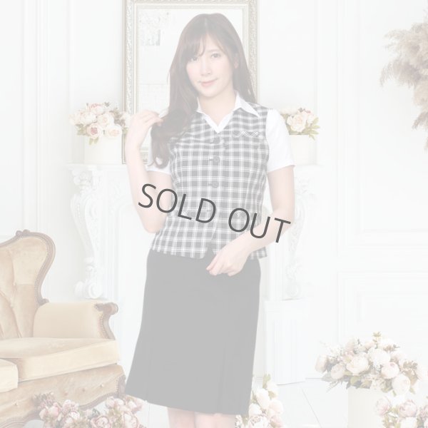 画像5: 半袖ブラウス ホワイト 1番上のボタンがない スキッパーデザイン 洗濯機で洗える