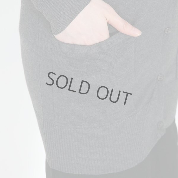 画像5: カーディガン 長袖 ロング丈 ニット チャコール 洗濯機で洗える 事務服 ベストスーツ と相性抜群 オフィス 冷え対策 冷房対策 (5)