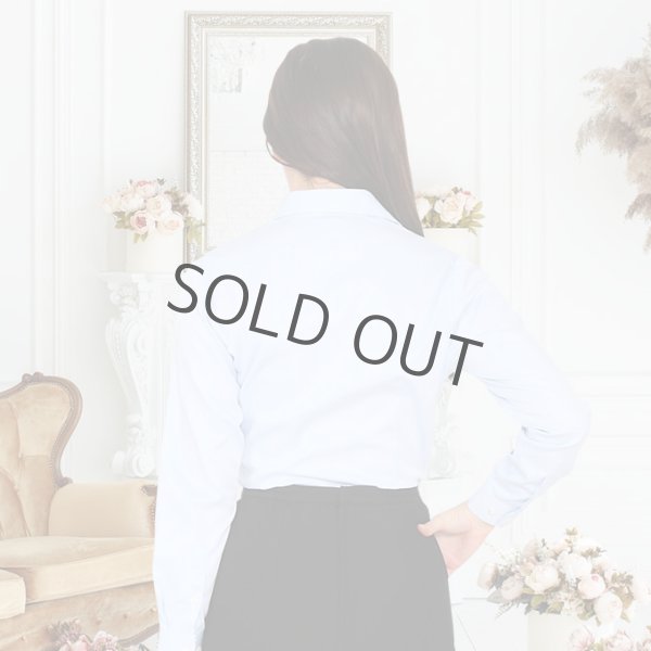 画像3: 長袖ブラウス 水色ストライプ 1番上のボタンがない スキッパーデザイン 洗濯機で洗える (3)