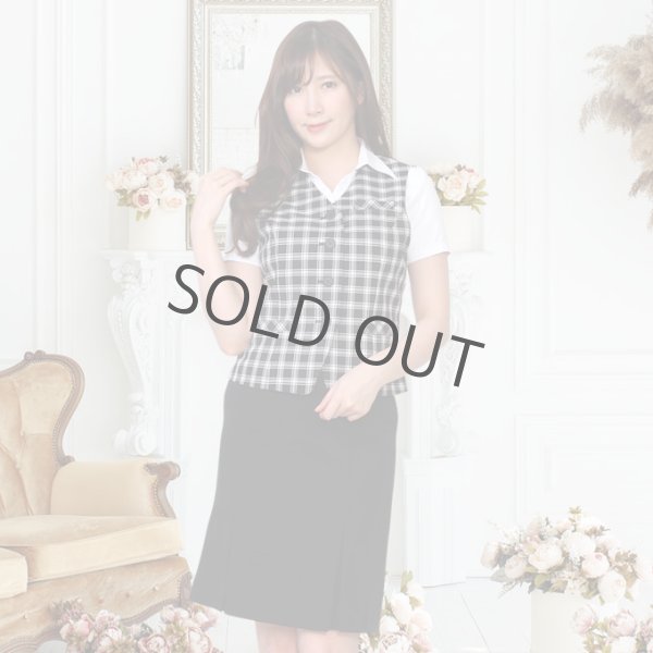 画像5: 半袖ブラウス ホワイト 1番上のボタンがない スキッパーデザイン 洗濯機で洗える (5)